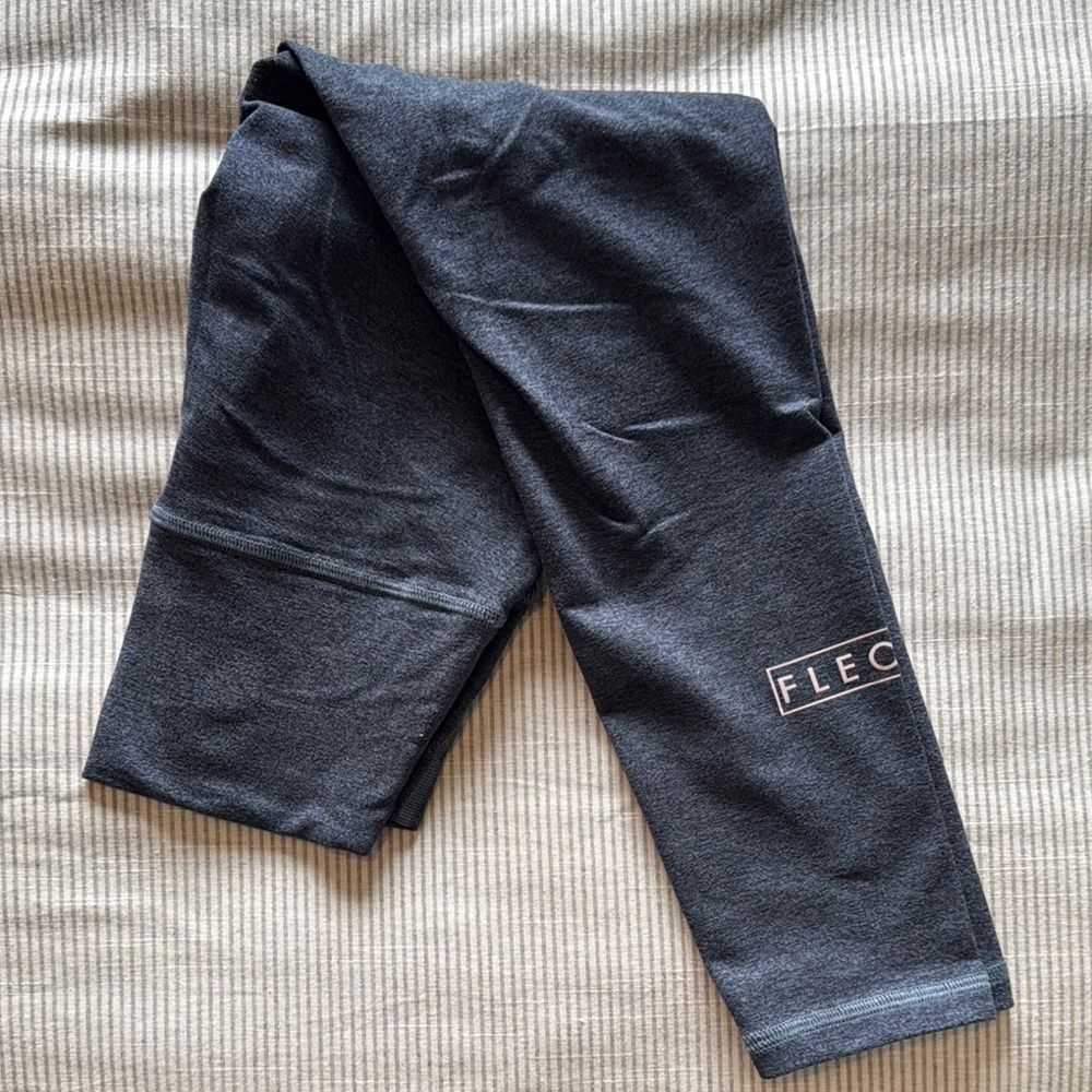 FLEO Heather Blue-Gray Bounce Fabric Leggings